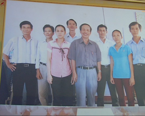 Nữ phóng viên tử nạn: Bão lòng trong bão dữ - 4