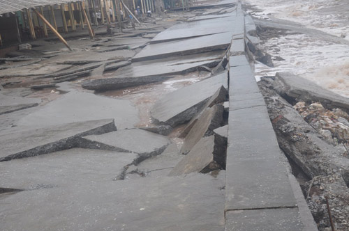 Trực tiếp: Bão Haiyan áp sát Hải Phòng, Quảng Ninh - 5