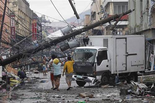 Cảnh tang thương sau bão Haiyan ở Philippines - 18