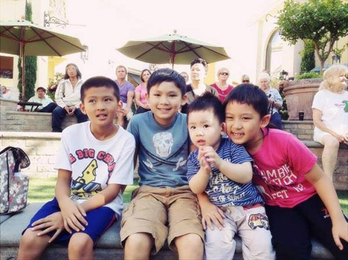 Clip 3 quý tử nhà Bằng Kiều khoe vũ đạo - 10