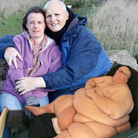 Phi thường - kỳ quặc - Giảm được hơn 300 kg và “cuỗm” được người yêu