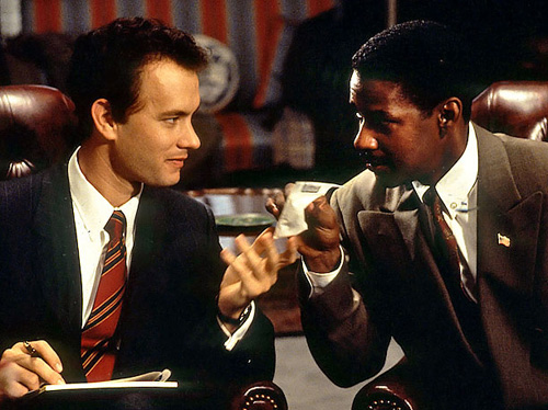 Video: Tom Hanks hóa chàng đồng tính nhiễm HIV - 3