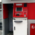 Pháp luật - Cạy phá cây ATM, trộm tiền giữa đêm mưa bão