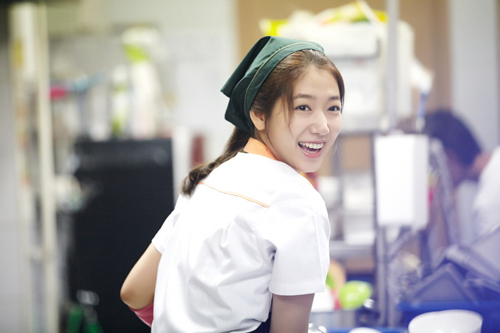 Bất ngờ nhan sắc thật dàn sao Người thừa kế - 8