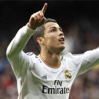 Bóng đá - HOT: "Ronaldo đã vượt qua Messi"