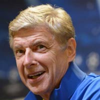 Bóng đá - Theo Wenger, Ronaldo đang vượt trên Messi