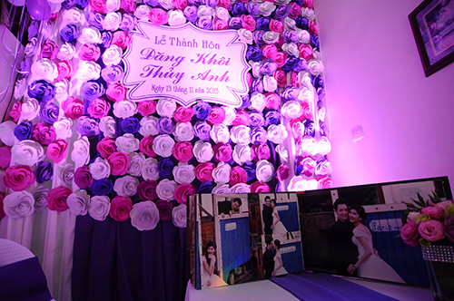 Thủy Anh liên tục hôn Đăng Khôi trong lễ cưới - 12