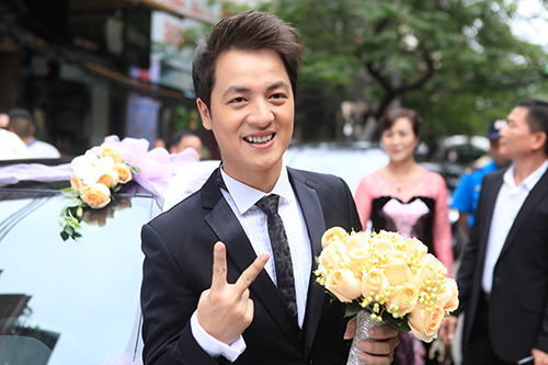 Thủy Anh liên tục hôn Đăng Khôi trong lễ cưới - 17