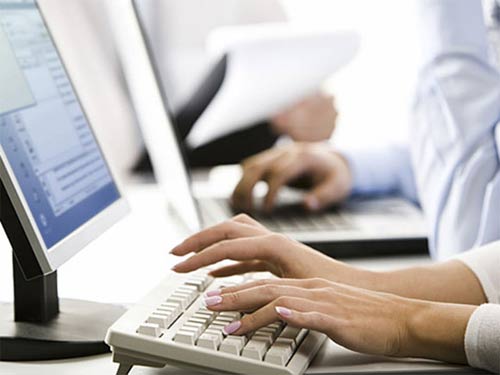 Thạo máy tính hay luyện chữ viết? - 1