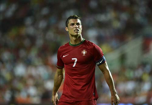 BĐN–Thụy Điển: Trên đôi vai Ronaldo-Ibra - 2