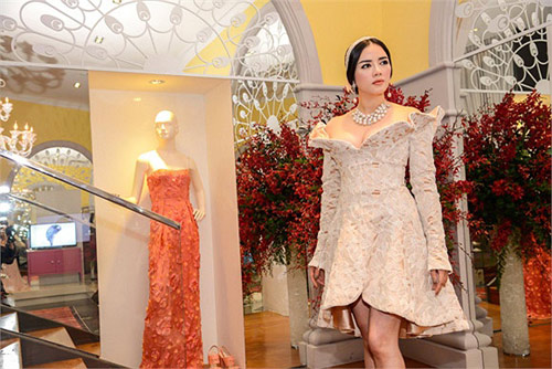 5 sao nữ độc thân giàu kếch xù - 8