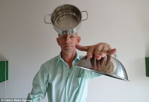 Kỳ lạ với những "người nam châm" - 3