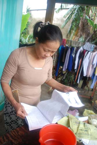 Chùm ảnh: Tan hoang vùng rốn lũ đi qua - 10