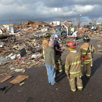 Tin tức trong ngày - Chùm ảnh: Lốc xoáy tàn phá miền Trung nước Mỹ