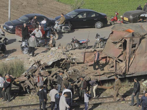 Ai Cập: Tai nạn tàu hỏa thảm khốc, 24 người chết - 1