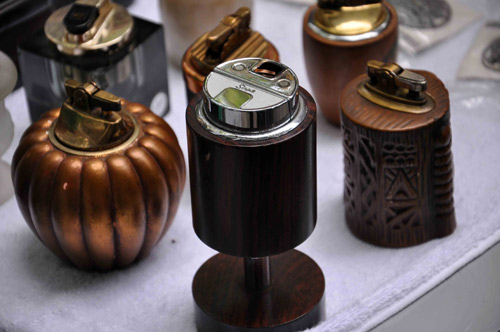 Cận cảnh những món ve chai ngàn đô giữa SG - 12