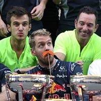 Thể thao - F1 - United States GP: Phía sau vạch đích