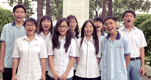 Xúc động video “Thầy cô ơi! Em cảm ơn thầy cô” - 9