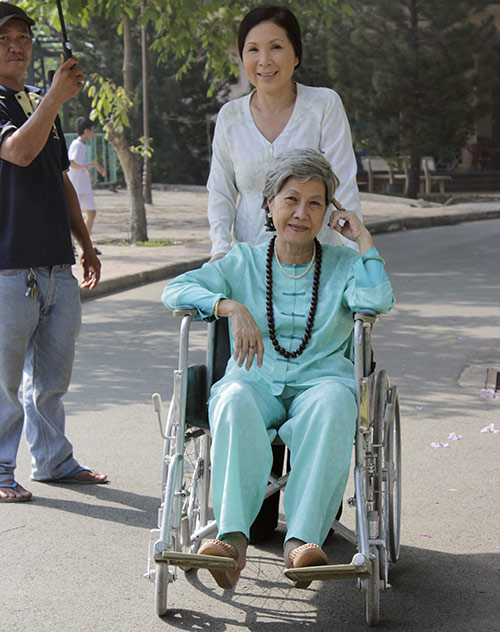 NSƯT Kim Xuân xúc động vào vai ô sin - 9