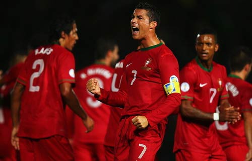 Fan Việt trầm trồ trước “siêu nhân” Ronaldo - 2