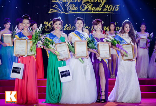 Nữ sinh Sư phạm duyên dáng khoe tài sắc - 8