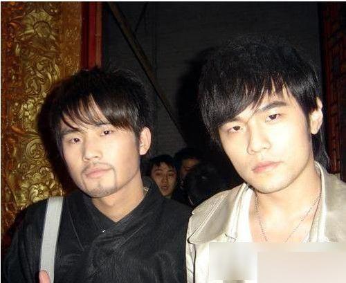 Những "thế thân" hoàn hảo của sao - 2
