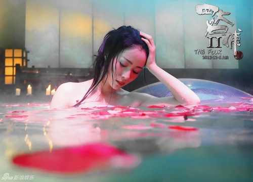 Sốc với cảnh tắm của 2 mỹ nhân Tứ đại danh bổ - 8