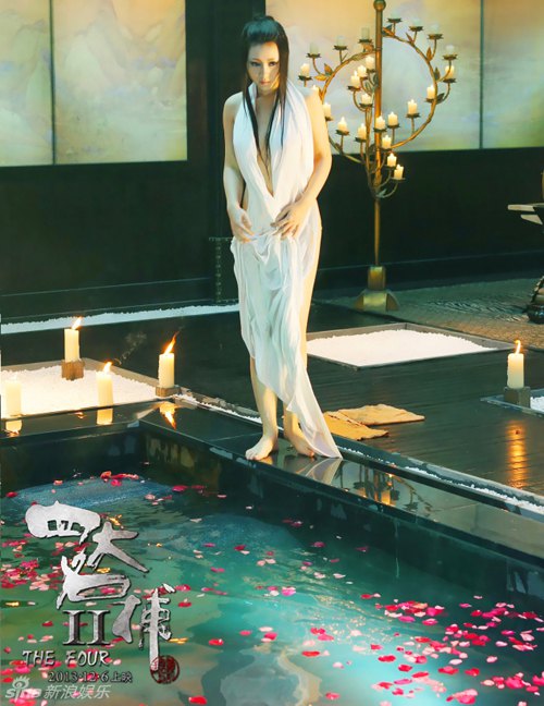 Sốc với cảnh tắm của 2 mỹ nhân Tứ đại danh bổ - 3