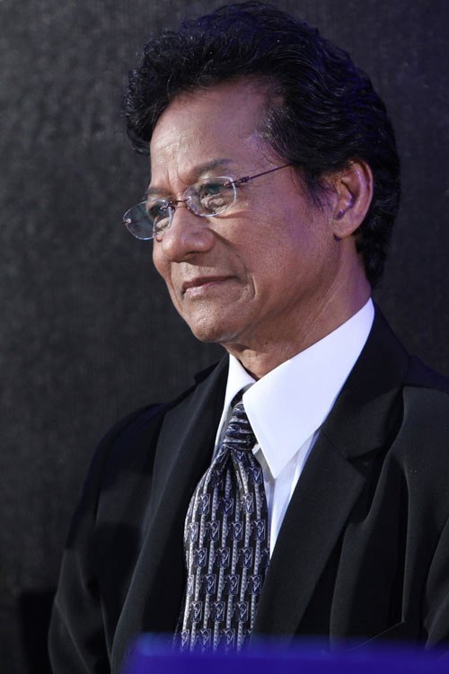 Chuyện tình éo le của sao hải ngoại - 3