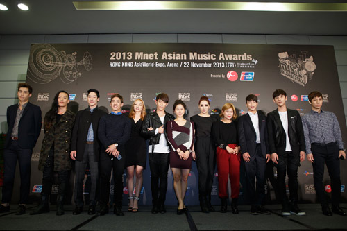 MAMA 2013 quy tụ dàn sao khủng - 18