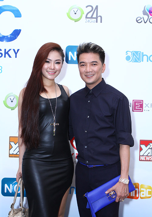 Thầy trò Mr Đàm gây chú ý - 8