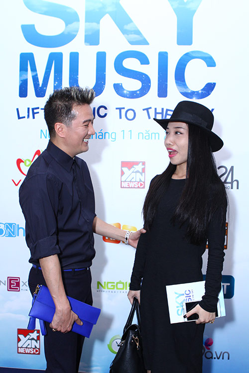 Thầy trò Mr Đàm gây chú ý - 2