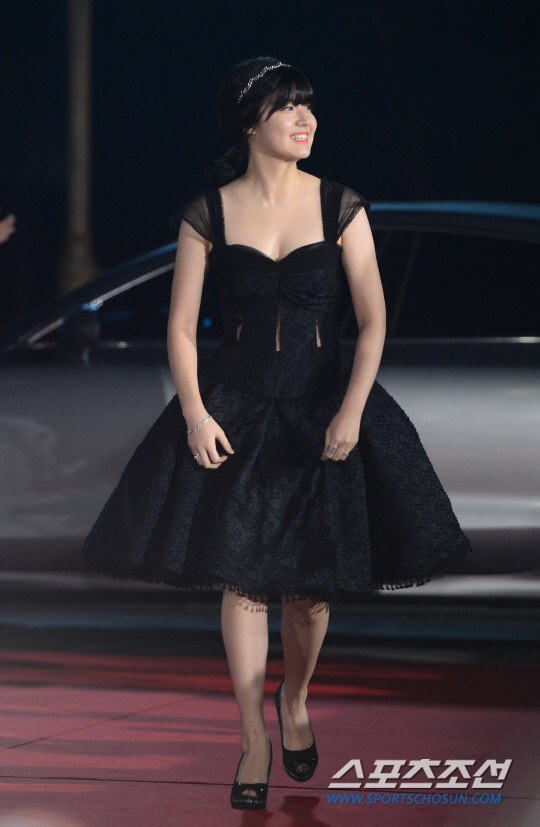 Bối rối vì nữ hoàng sexy thảm đỏ - 13