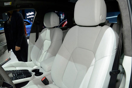 Porsche Macan chính thức trình làng - 13