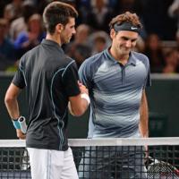 Federer-Djokovic 2013: Cán cân đổi chiều