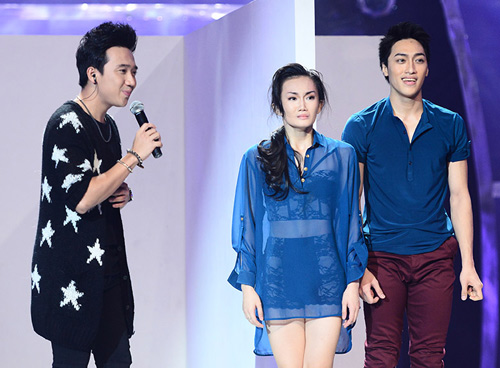 Ban giám khảo bật khóc trên ghế nóng - 6