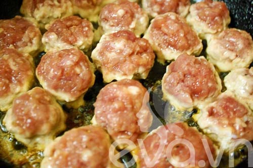 Thịt viên xốt cà chua nóng hổi cuối tuần - 3