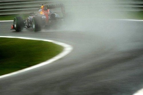 Phân hạng Brazil GP: Vettel đoạt luôn pole cuối cùng mùa giải - 2