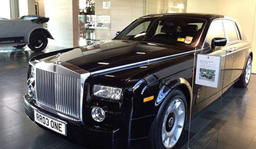 Hai chiếc Phantom đặc biệt của Rolls-Royce - 9