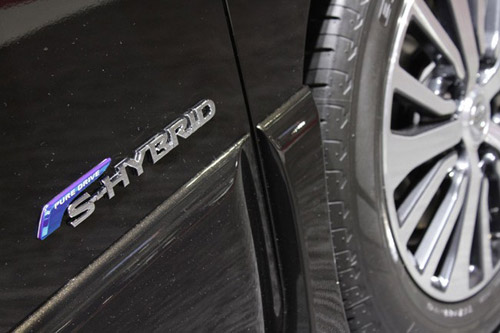 Nissan Serena 2014 - Đối thủ 8 chỗ ngồi của Toyota Innova - 8