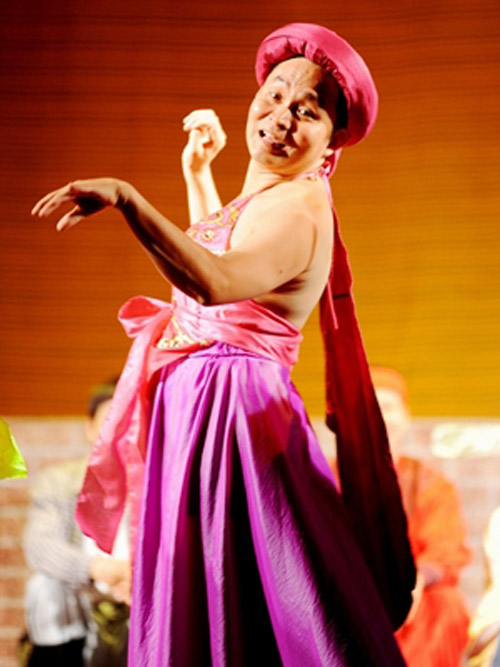 Lộ ảnh Xuân Hinh hóa Thị Nở - 2