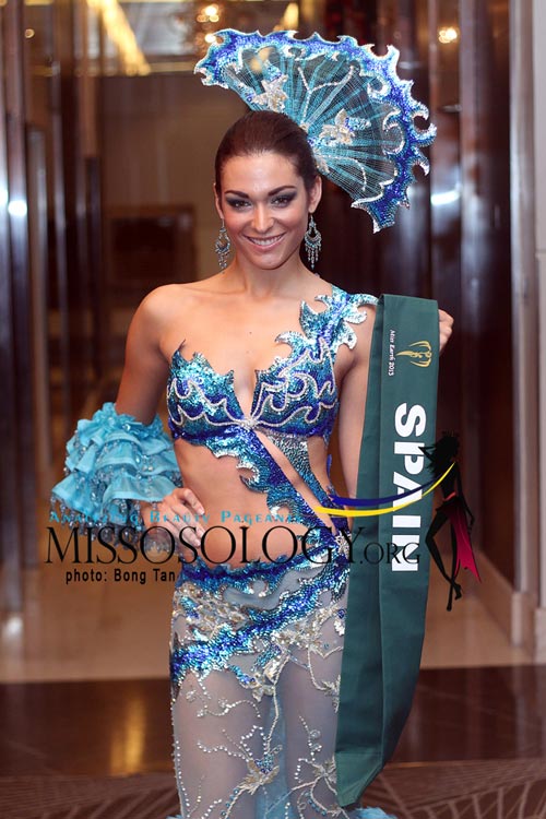 Tròn mắt xem trang phục dân tộc ở Miss Earth - 19