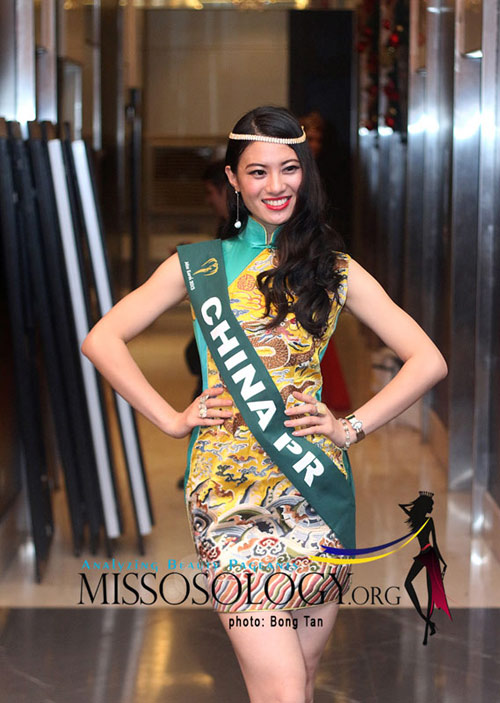 Tròn mắt xem trang phục dân tộc ở Miss Earth - 4