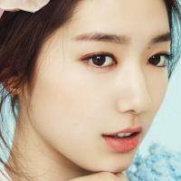 Làm đẹp cùng sao - Học Park Shin Hye trang điểm "có như không"