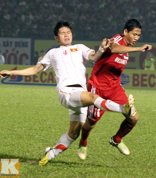 U23 VN: Chưa hết lo với Thanh Hào - 2