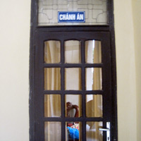 Pháp luật - Bắt quả tang Chánh án TAND nhận tiền chạy án