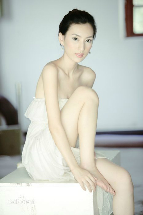 Lý Á Bằng phủ nhận chuyện tình mới - 2