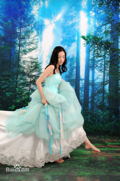 Lý Á Bằng phủ nhận chuyện tình mới - 5