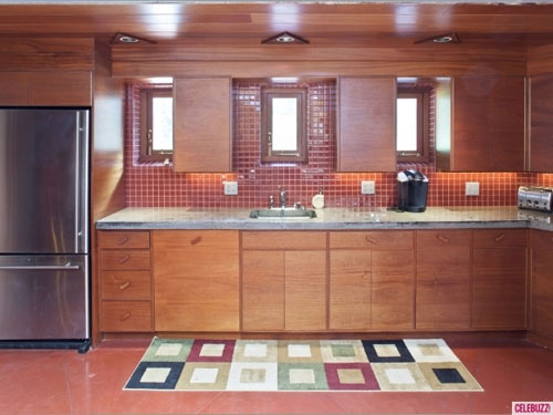 Ngắm đảo 250 tỷ Angelina Jolie tặng Brad Pitt - 2