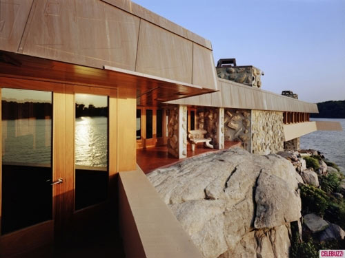 Ngắm đảo 250 tỷ Angelina Jolie tặng Brad Pitt - 5